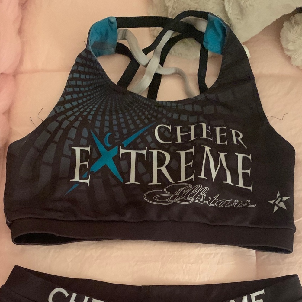 CEA Rebel reverseable sports bra